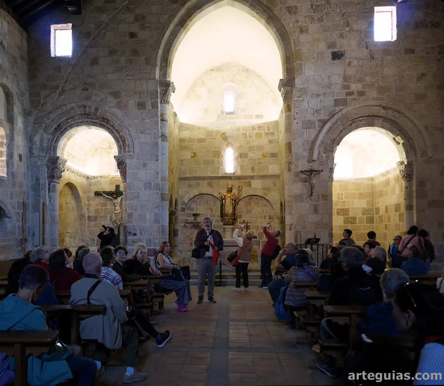 Interior de la iglesia de San Cipriano