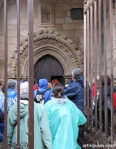 Por la tarde, despu&eacute;s de  comer, visita a Fermoselle