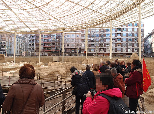 Visita al Teatro romano de Caesaraugusta