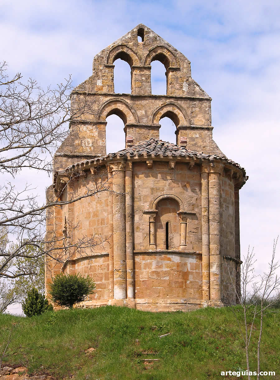 Cabecera y espadaña: lo que se ha conservado de la Ermita de San Fagún de Barrios de Bureba, Burgos