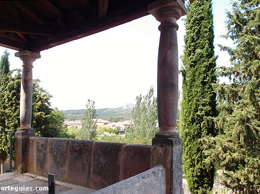 Pórtico exterior