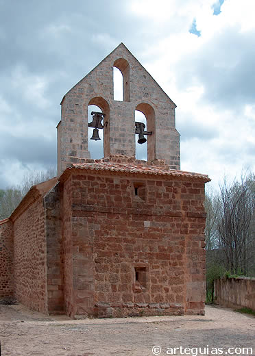 Cuerpo del templo, finalizado tres siglos despu&eacute;s que la cabecera