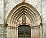 Puerta de la iglesia de Arrasate, Guipúzcoa