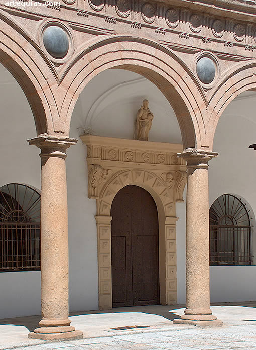 Detalle de las arquerías