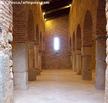 Sala de oraciones de la antigua mezquita omeya