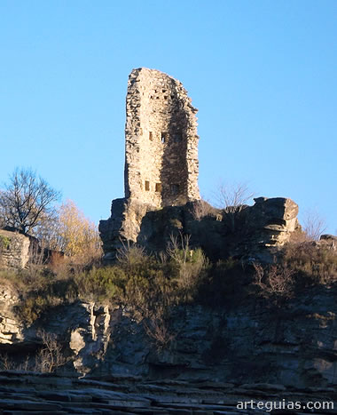 Torre fortificada del castillo