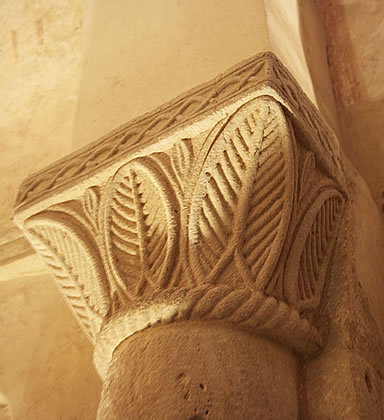 Capitel vegetal