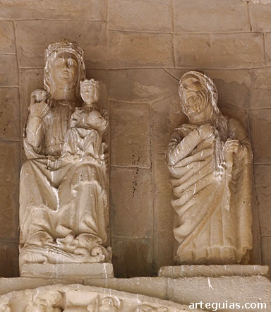 La Virgen con el Ni&ntilde;o y San Jos&eacute;