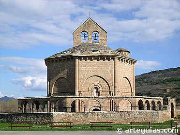 Santa Mar&iacute;a de Eunate