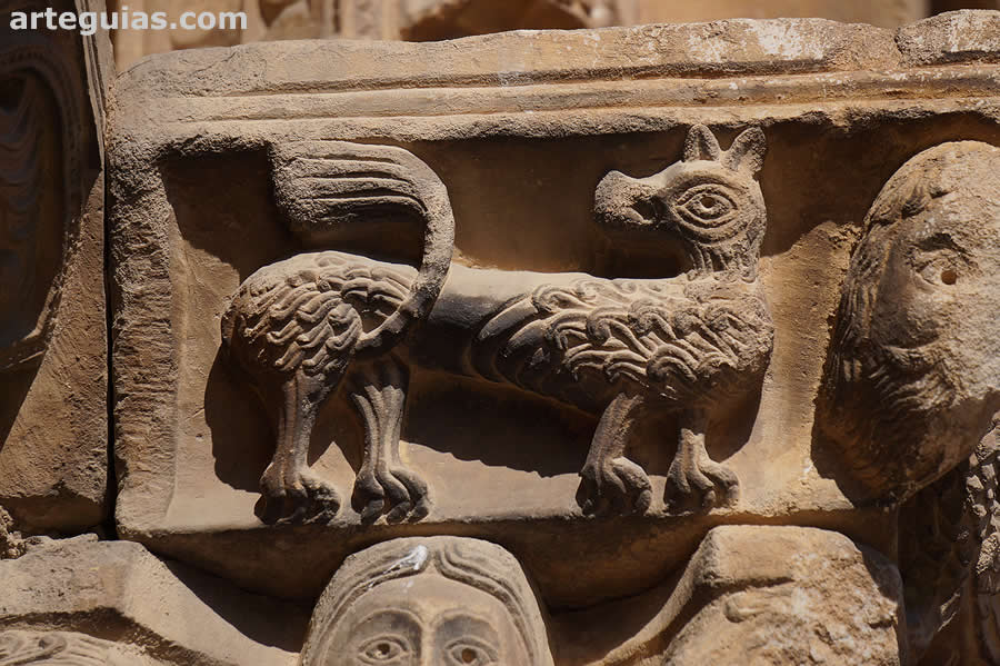 Relieve de un le&oacute;n