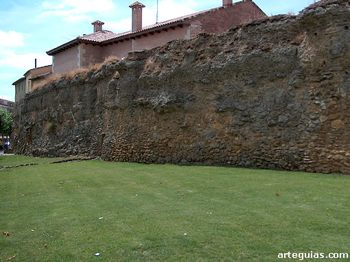 Muralla medieval de Carrión de los Condes