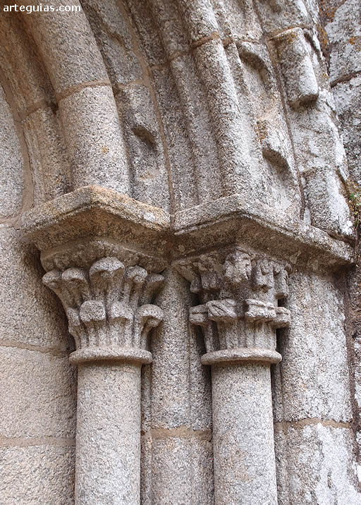 Detalle de la portada sur