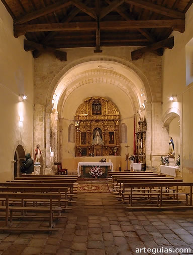 Interior de la iglesia