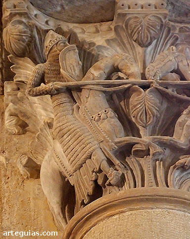 Caballero con equipamiento y armamento critiano