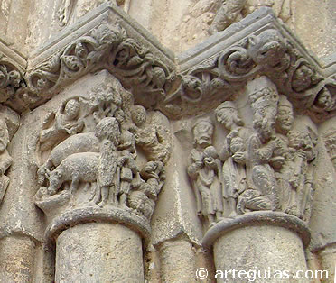Detalle de la portada norte de San Miguel de Estella