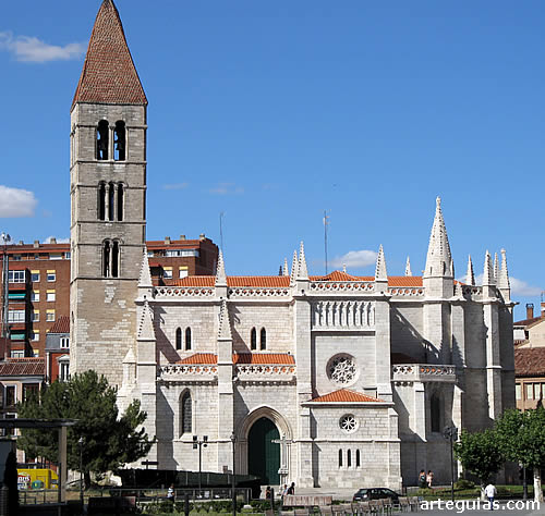Guía de la iglesia de Santa María de la Antigua de Valldolid
