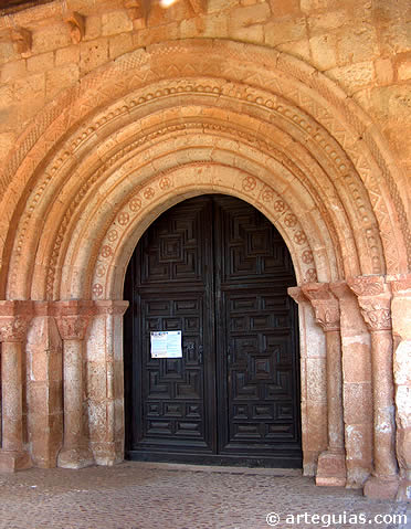 Puerta de la iglesia
