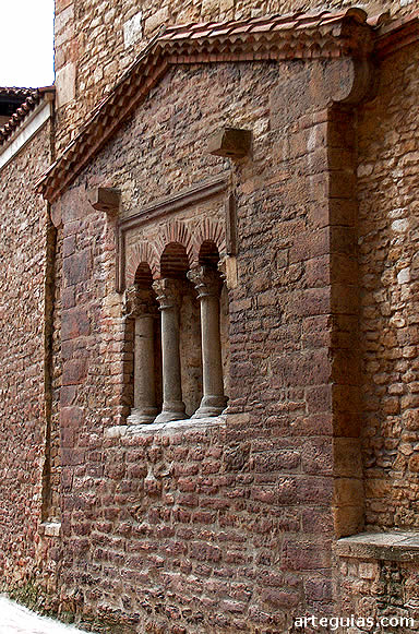 Testero de la iglesia de San Tirso, Oviedo