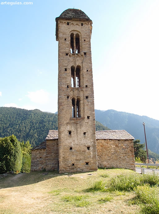 Iglesia de Sant Miquel d'Engolasters: característico campanario lombardo