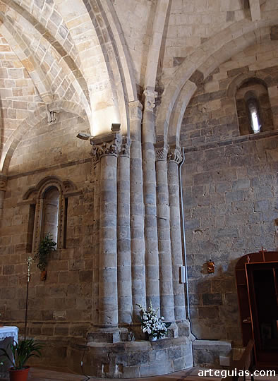 Gruesos soportes de las b&oacute;vedas