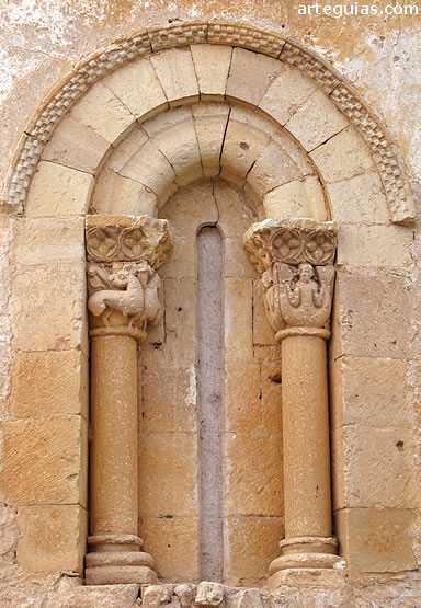 Ventana del &aacute;bside