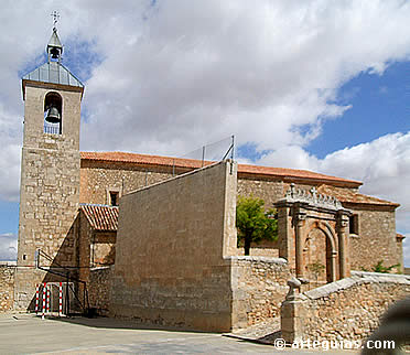 Conjunto de la iglesia la Asunci&oacute;n de Nuestra Se&ntilde;ora de Villasayas, Soria