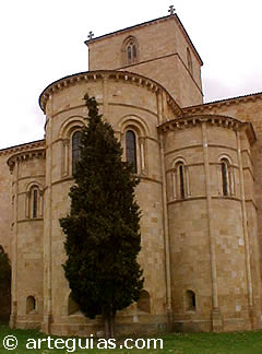 Arquitectura rom&aacute;nica: Cabecera de San Vicente de &Aacute;vila