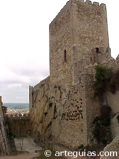Torre de homenaje del castillo de Almansa. Albacete
