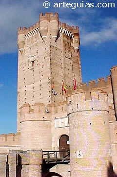 Castillo de Medina del Campo, uno de los castillos mud&eacute;jares de Castilla