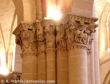 Capiteles de la catedral rom&aacute;nica de Salamanca