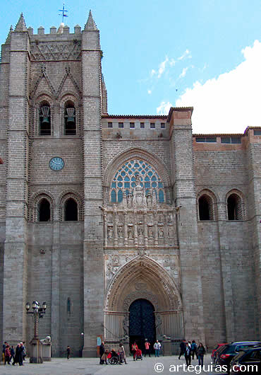 Exterior de la catedral de &Aacute;vila