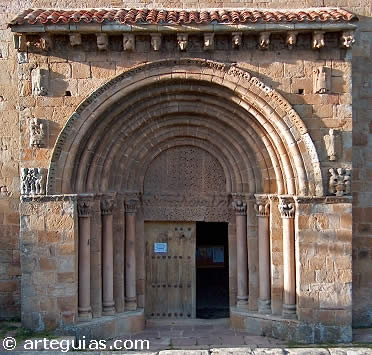 Colegiata de San Pedro de Cervatos