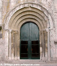 Portada de Sant Pere de Galligants. Girona
