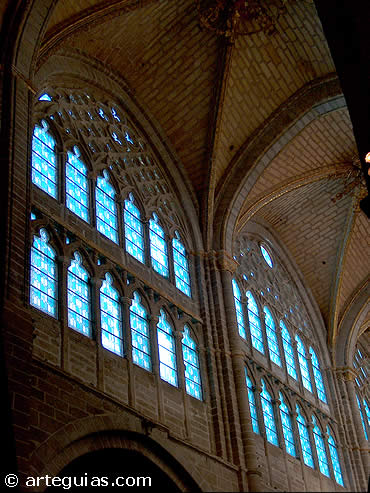 Arquitectura g&oacute;tica: Catedral de &Aacute;vila