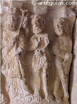 Capitel de la puerta de Languilla, entre Ayll&oacute;n y Maderuelo