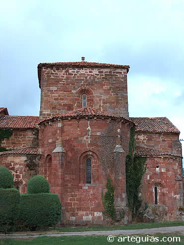 Cabecera de la iglesia del M&ordf; de Mave
