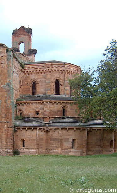 Exterior de la cabecera de la iglesia