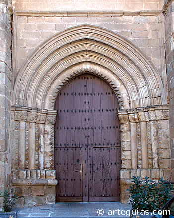 Iglesa de San Nicol&aacute;s. Portada sur