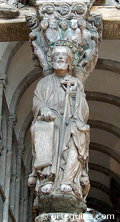 Estatua de Santiago Ap&oacute;stol en la Catedral