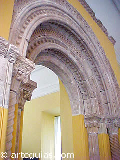 Puerta de la iglesia del Monasterio de Arlanza. Museo Arqueol&oacute;gico Nacional de Madrid