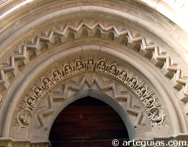 Portada de Revilla de Santull&aacute;n