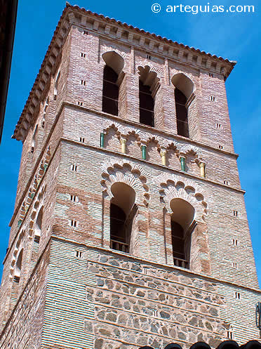 Campanario mud&eacute;jar de Santo Tom&eacute;. Toledo