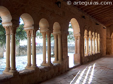 P&oacute;rtico de Sauca