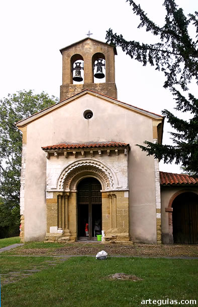 San Esteban de Sograndio, a pocos kil&oacute;metros de Oviedo
