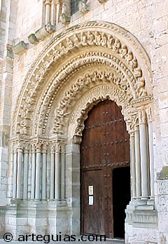 Puerta norte de la Colegiata de Toro. Zamora