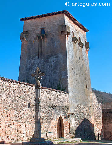 Torre de do&ntilde;a Urraca, Covarrubias