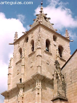 Campanario. Santa Mar&iacute;a Magdalena de Torrelaguna. Madrid