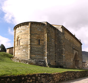 Iglesia de Santiago de Villafranca del Bierzo. Camino de Santiago de Le&oacute;n