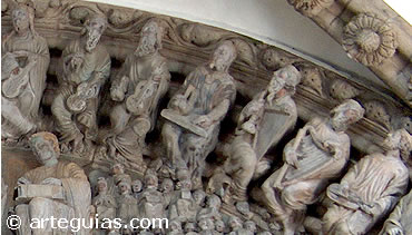 Instrumentos de m&uacute;sica medieval. P&oacute;rtico de la Gloria