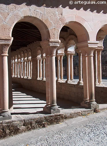 Galer&iacute;a Porticada de Carabias